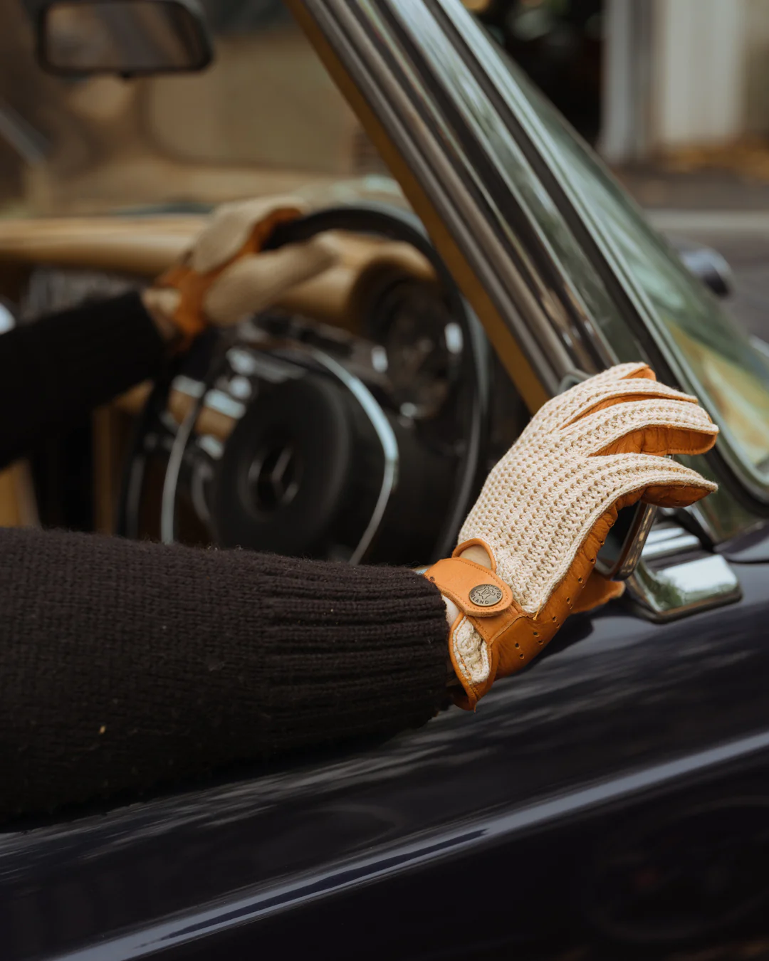 Deerskin Leather String Back Driving Gloves - Image 7