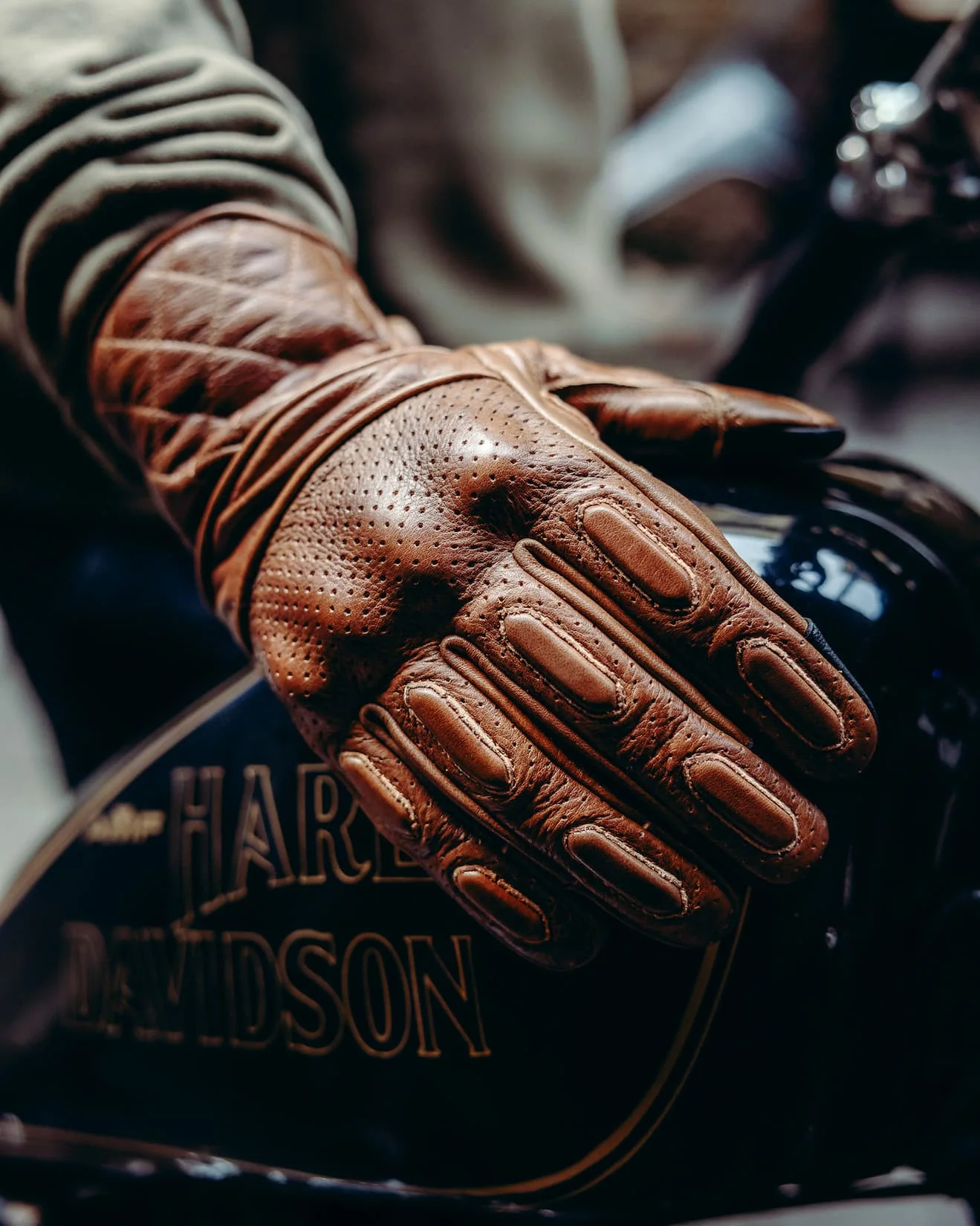 BSMC X Goldtop Glove MKII - Image 8