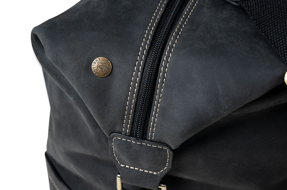 Leather Weekend Bag - Image 10