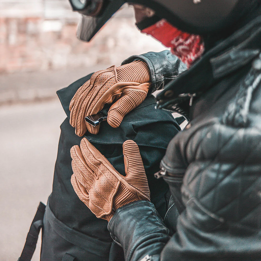 Silk Lined Raptor Gloves - Image 15