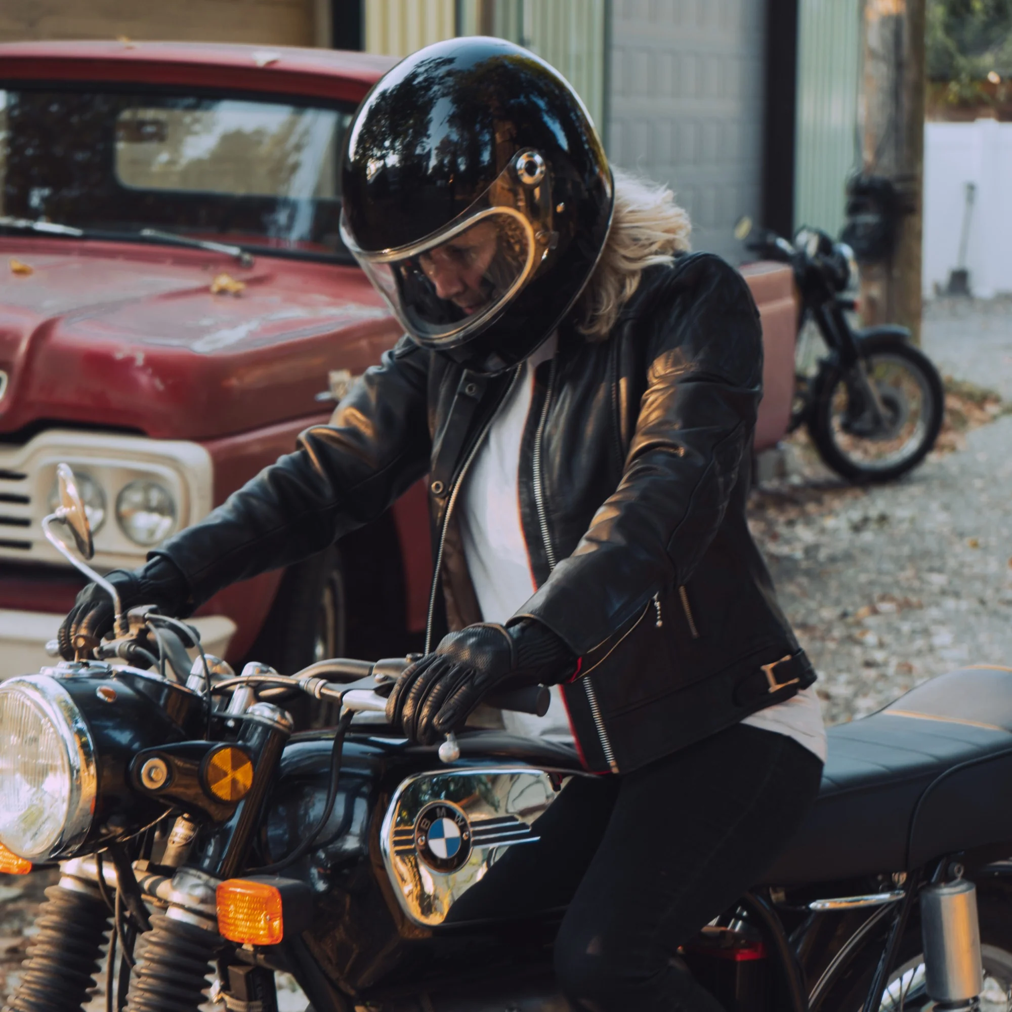 Womens '76 Cafe Racer Jacket - Image 16