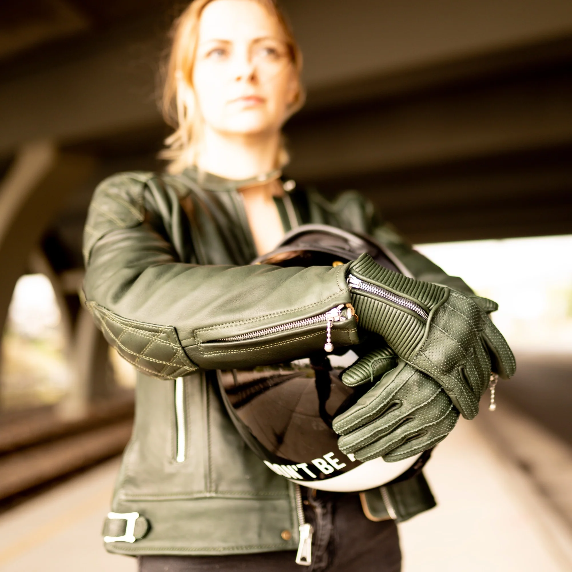 Womens '76 Cafe Racer Jacket - Image 29