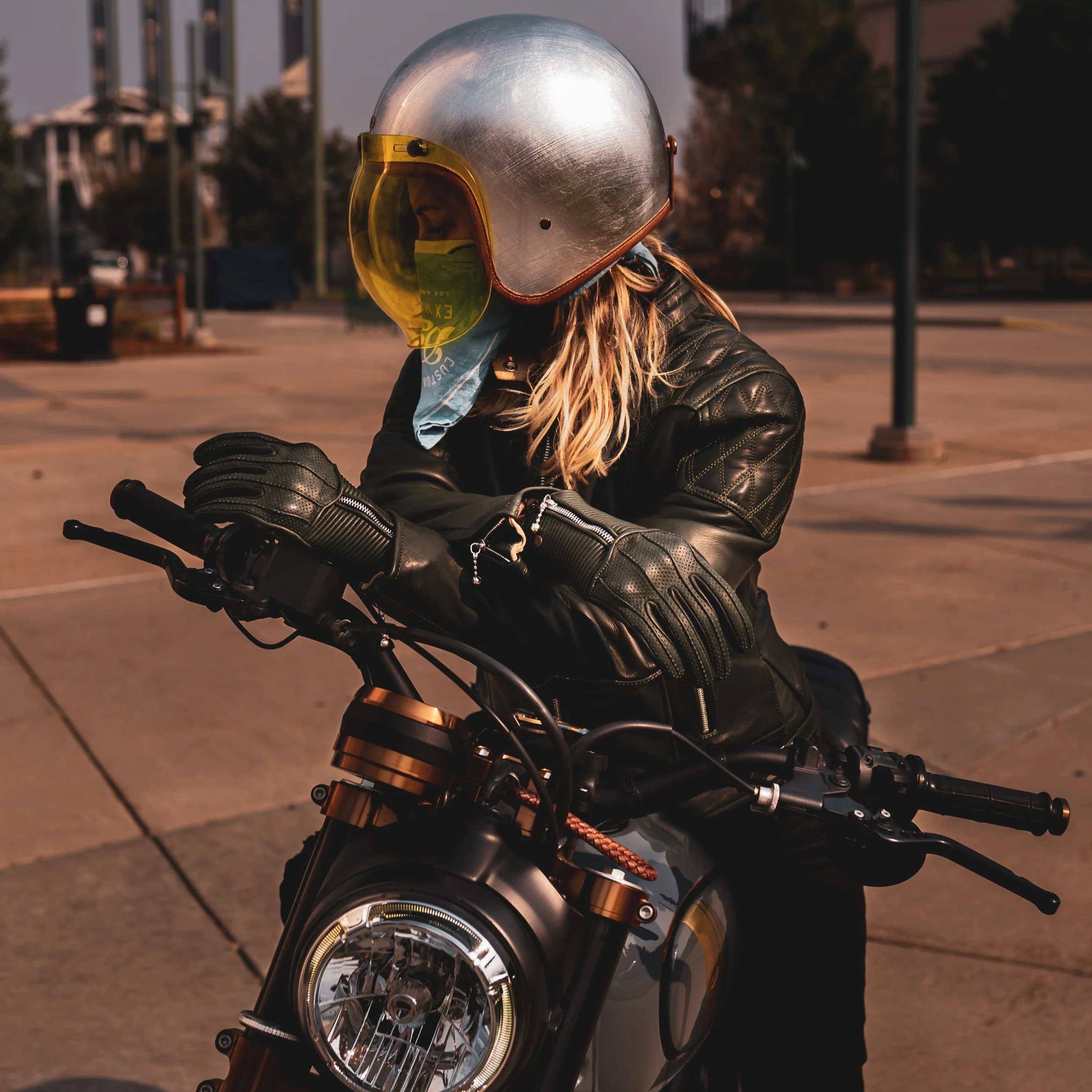 Womens '76 Cafe Racer Jacket - Image 37