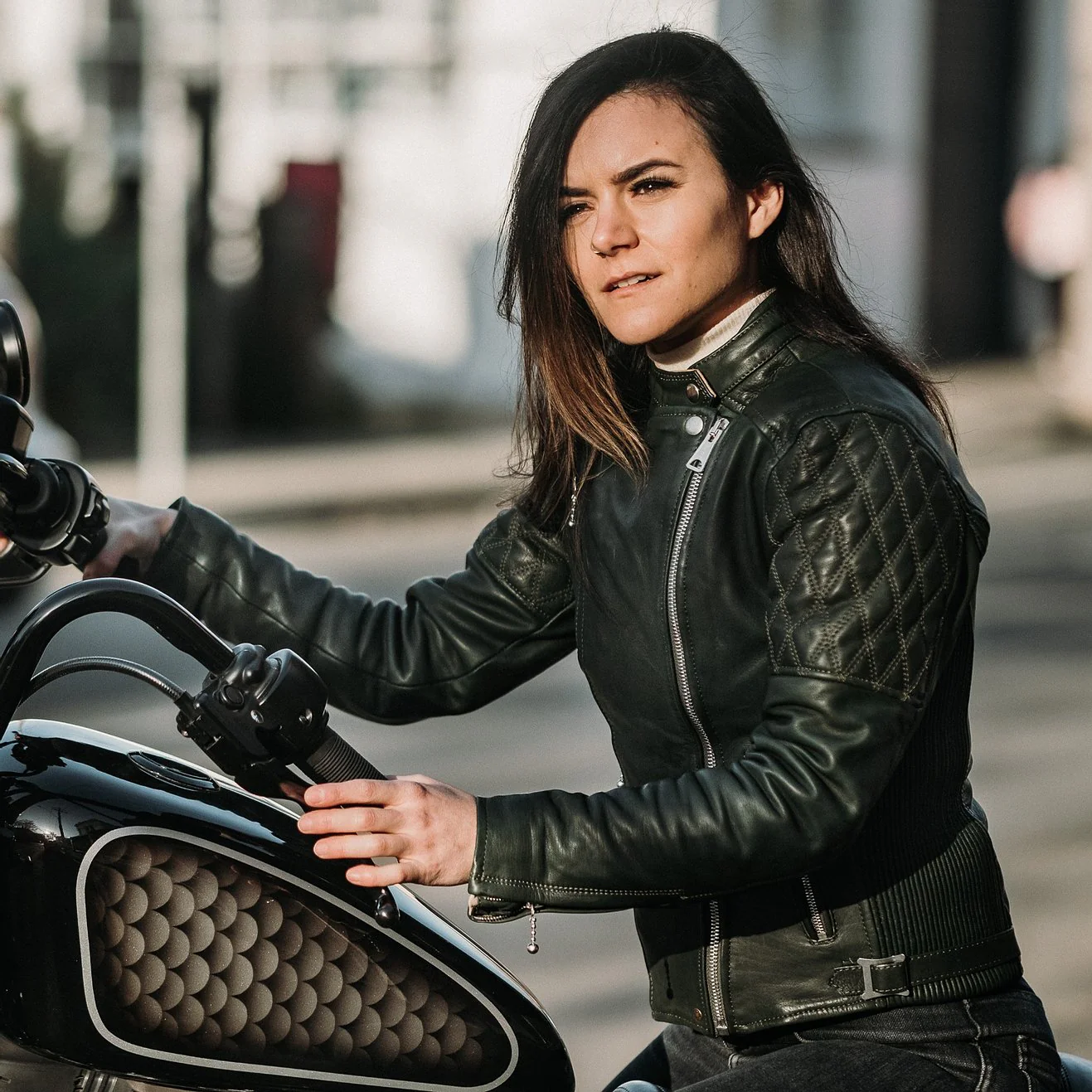 Womens Bobber Jacket - Image 12