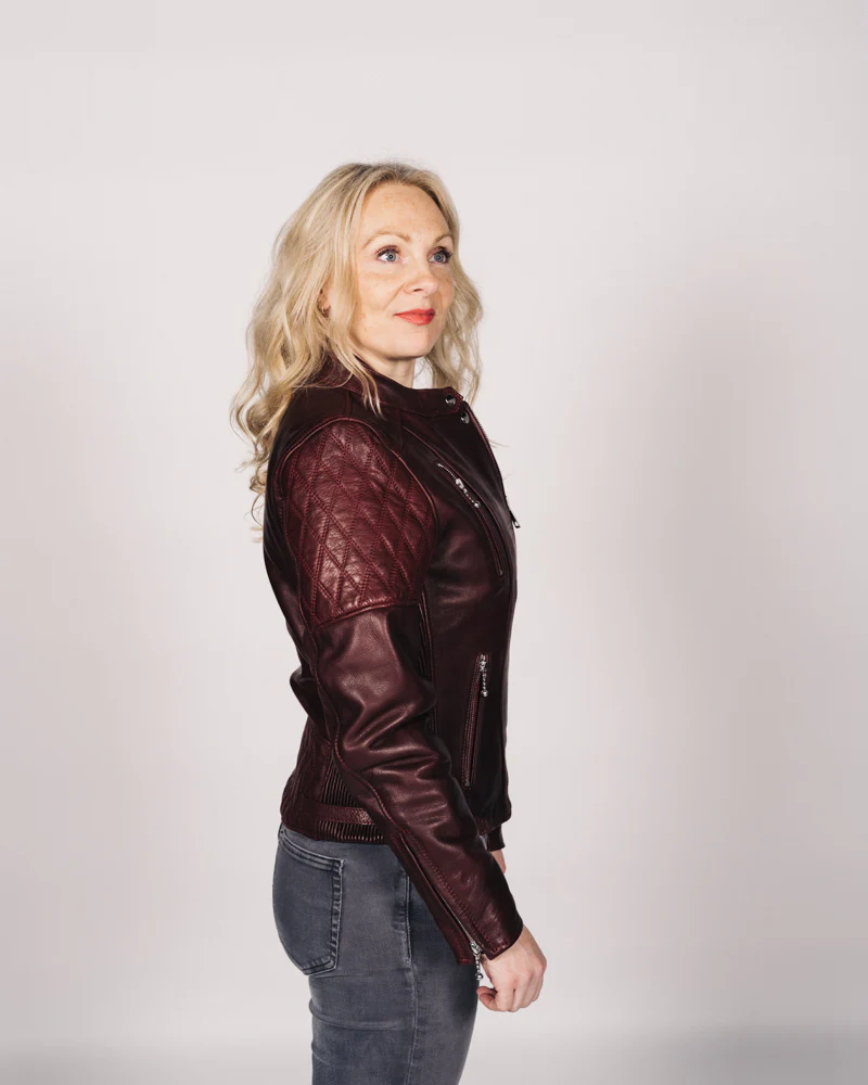 Women's Bobber Jacket (2022 Model) - Image 25