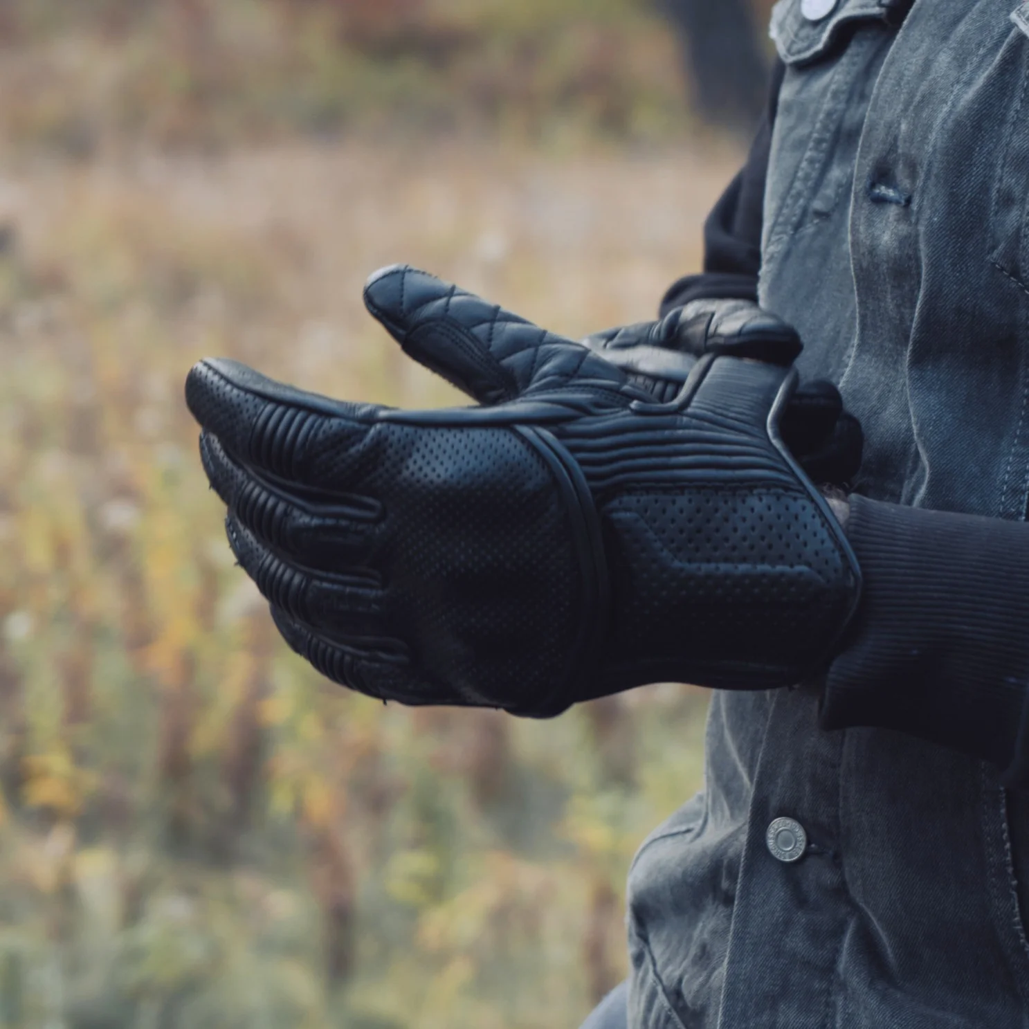 Silk Lined Predator Gloves - Image 6
